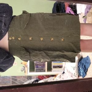 Green mid length skirt